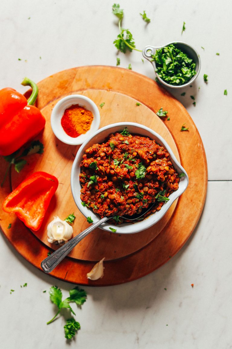 picture of saucy moroccan-spiced lentils